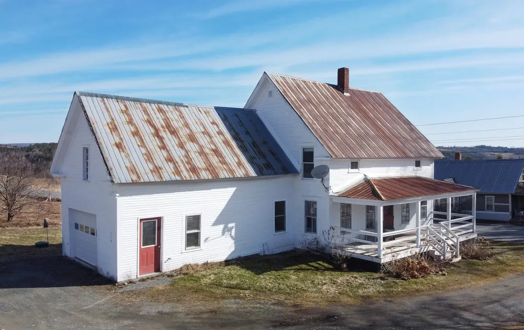 719 Bayley Hazen Road Peacham VT 05862