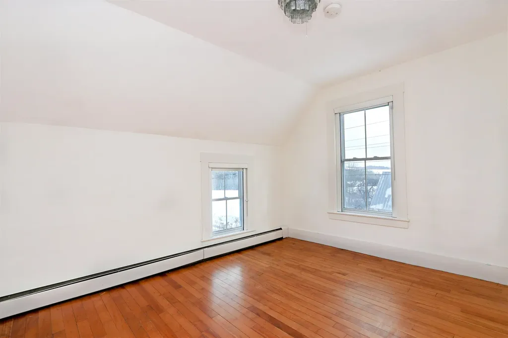 719 Bayley Hazen Road Peacham VT 05862