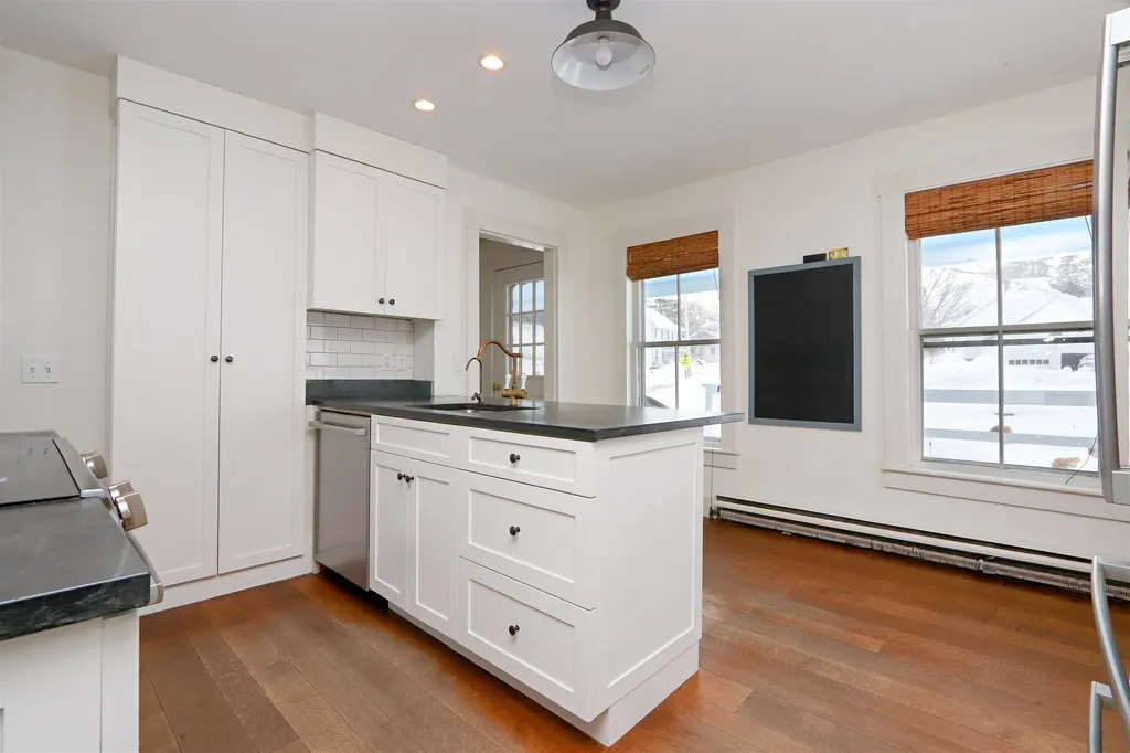 719 Bayley Hazen Road Peacham VT 05862