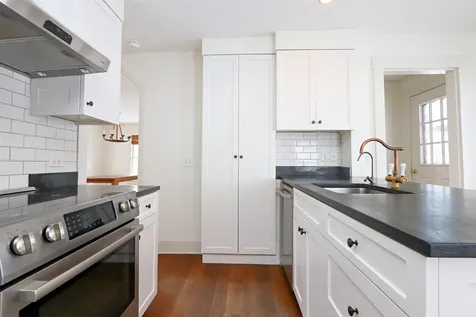 719 Bayley Hazen Road Peacham VT 05862