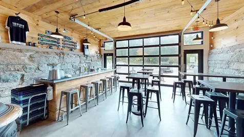 15 Newmarket Road Durham NH 03824