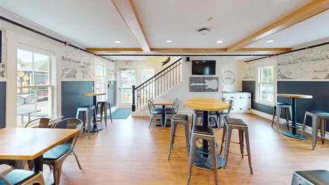 15 Newmarket Road Durham NH 03824