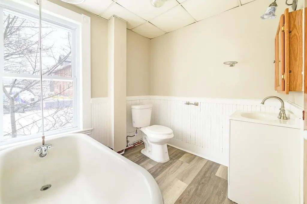 242 Willard Street Berlin NH 03570