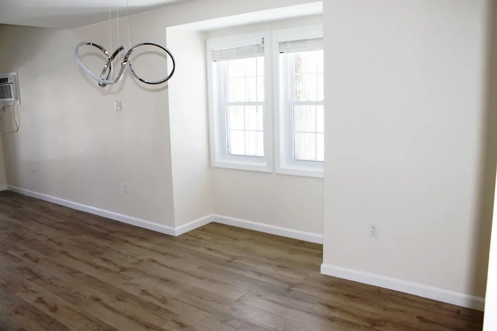 1465 Hooksett Road Hooksett NH 03106