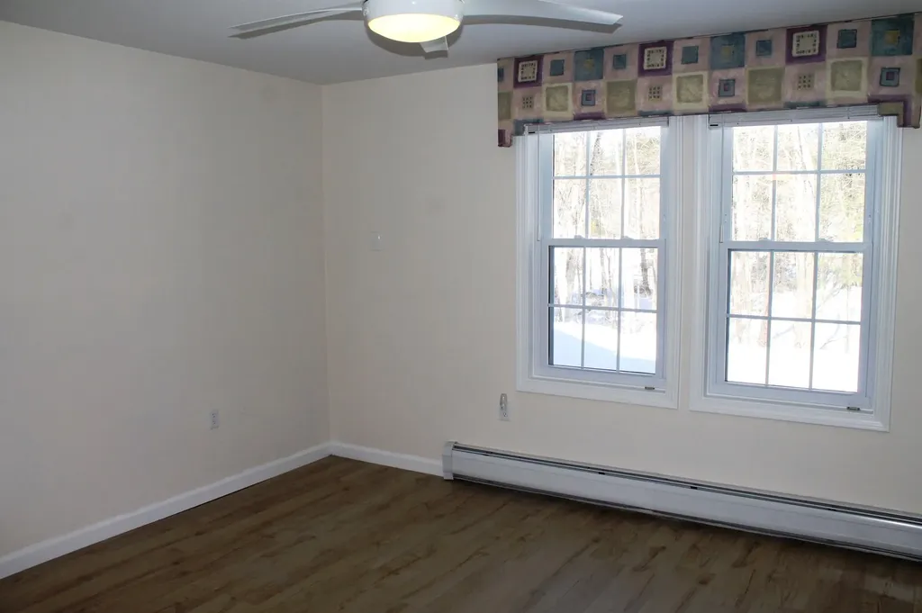 1465 Hooksett Road Hooksett NH 03106