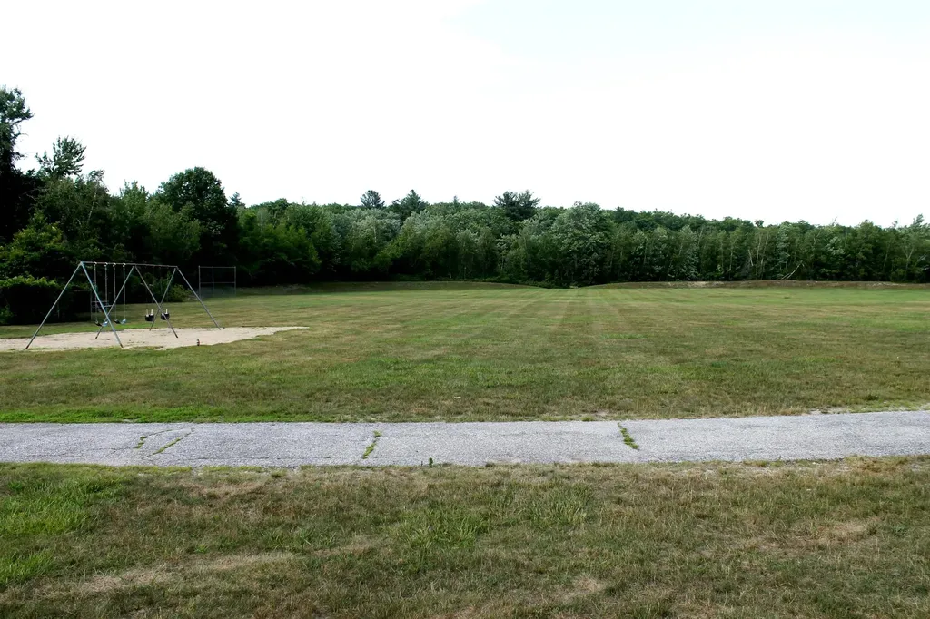 1465 Hooksett Road Hooksett NH 03106