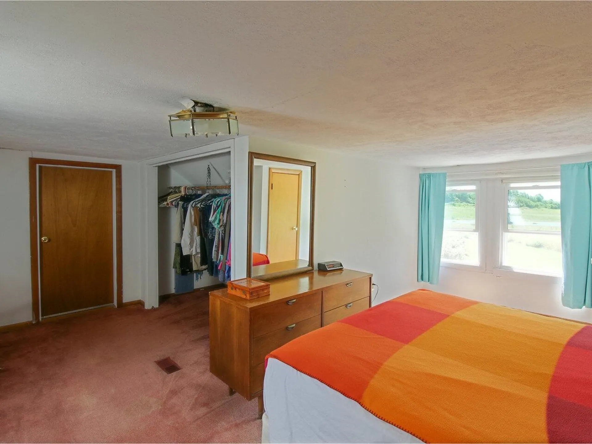 2735 Shelburne Falls Road Hinesburg VT 05461