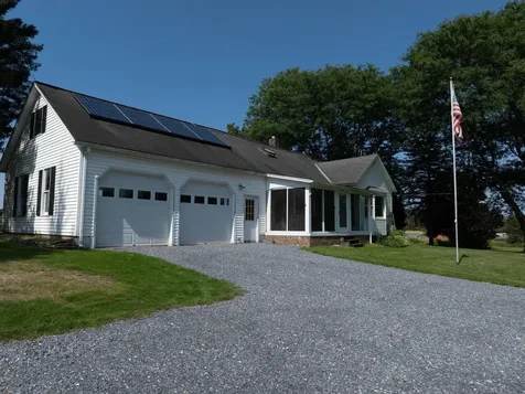 2735 Shelburne Falls Road Hinesburg VT 05461