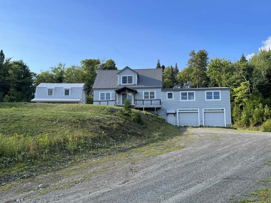 11 Downing Road Stewartstown NH 03576