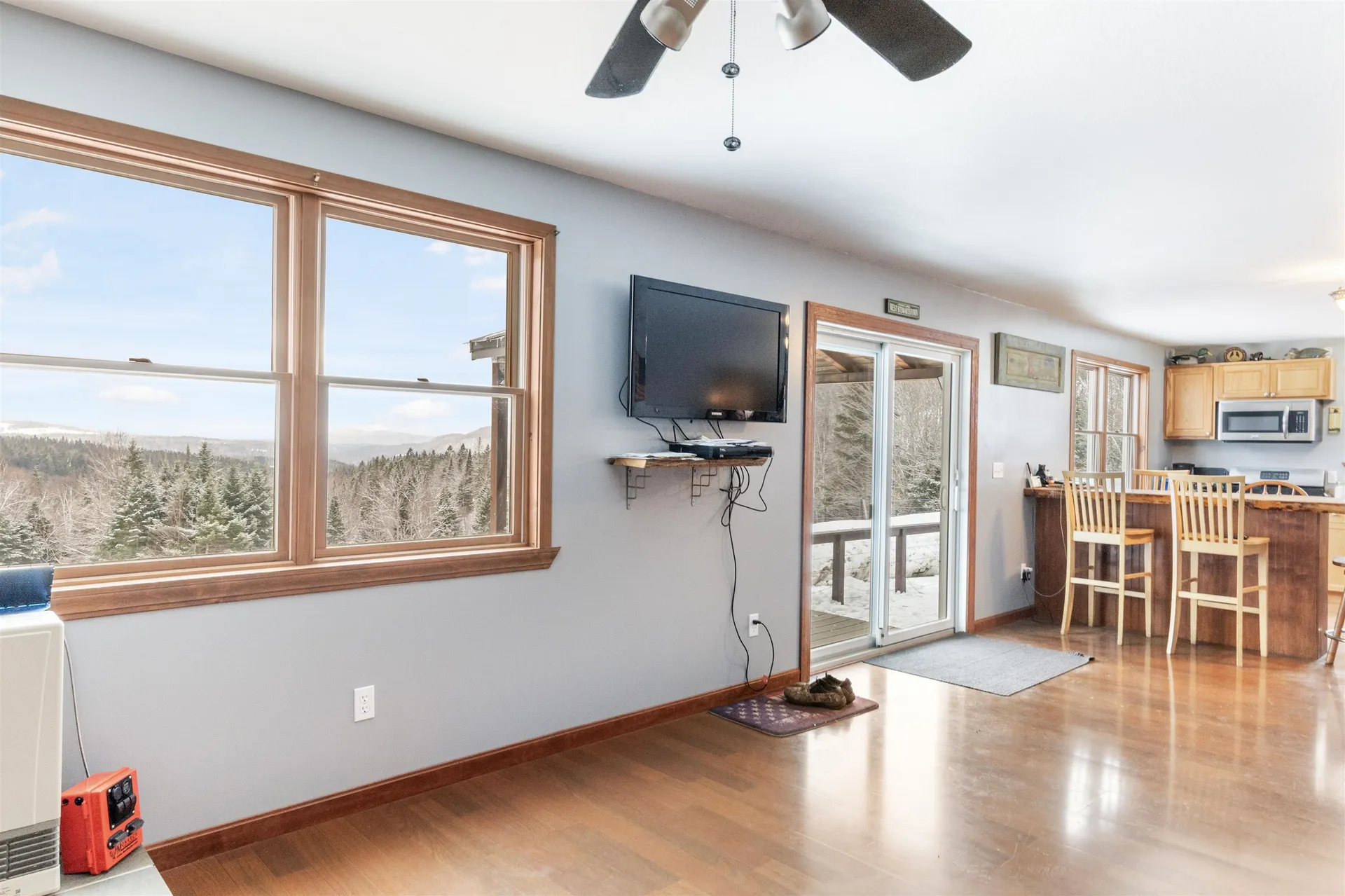 11 Downing Road Stewartstown NH 03576