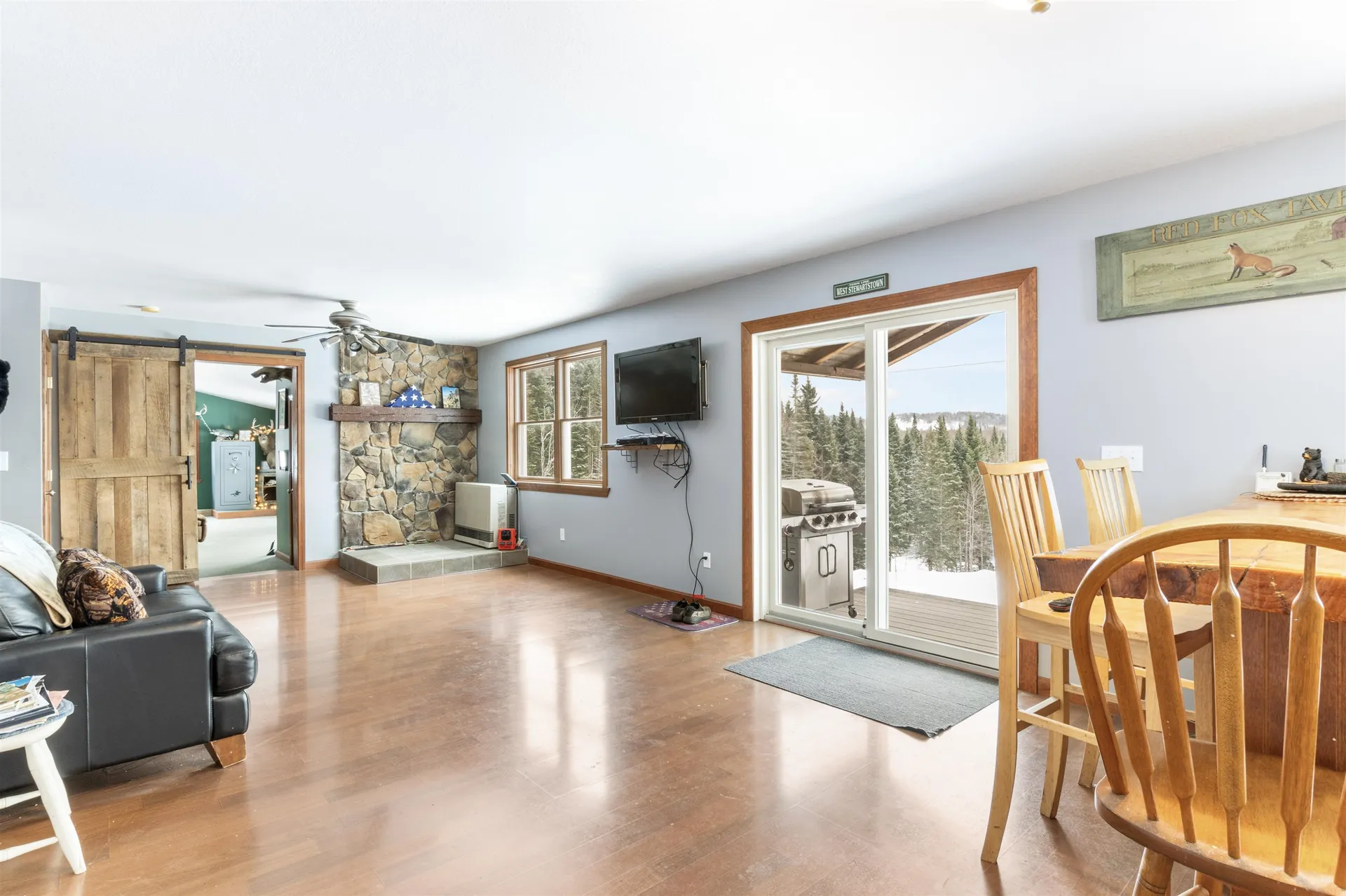 11 Downing Road Stewartstown NH 03576