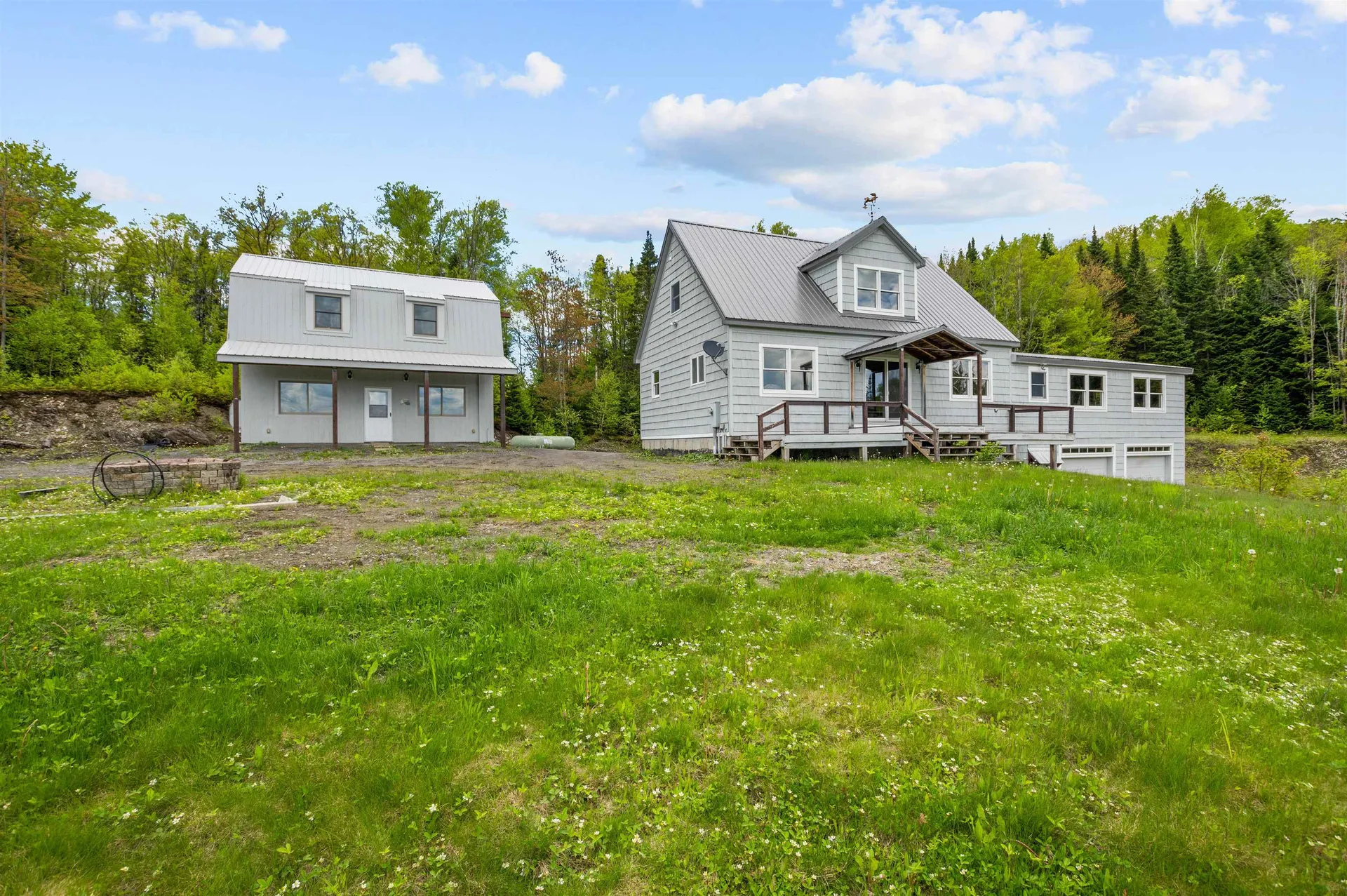 11 Downing Road Stewartstown NH 03576