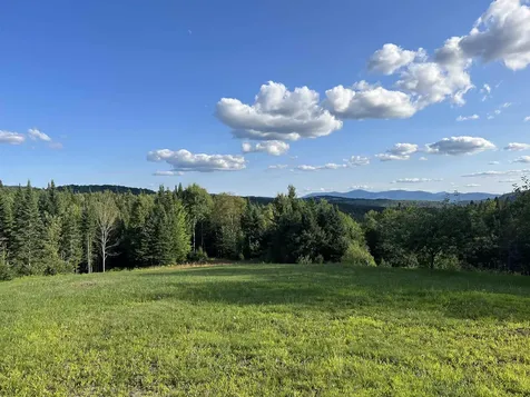 11 Downing Road Stewartstown NH 03576