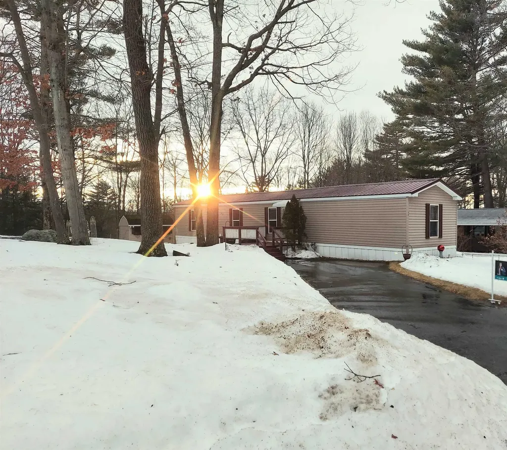 36 Fullam Circle Allenstown NH 03275