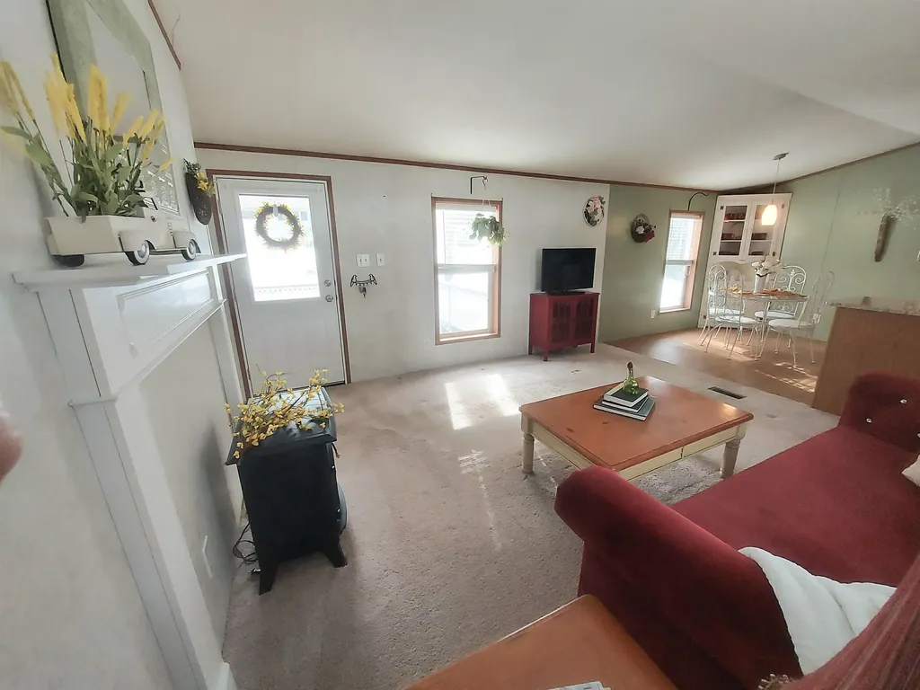 36 Fullam Circle Allenstown NH 03275