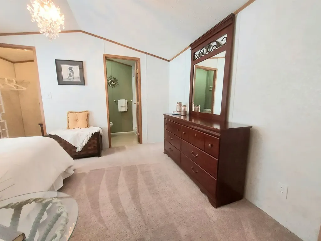 36 Fullam Circle Allenstown NH 03275