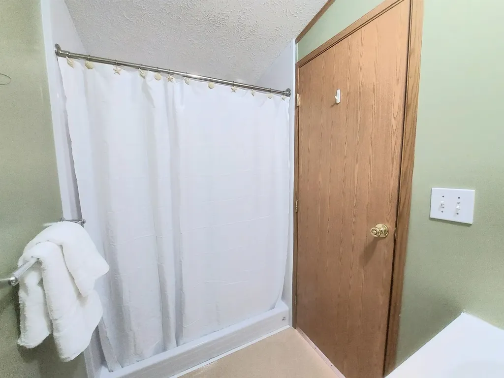 36 Fullam Circle Allenstown NH 03275