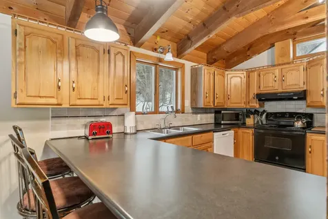 470 Bills Road Wardsboro VT 05355