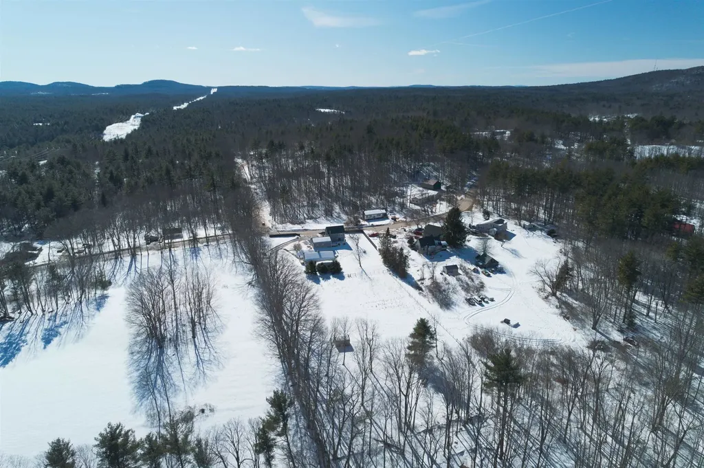 175 Lucas Pond Road Northwood NH 03261