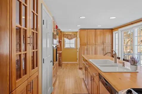 175 Lucas Pond Road Northwood NH 03261