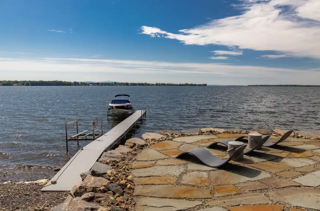 357 Mcgregor Point Alburgh VT 05440