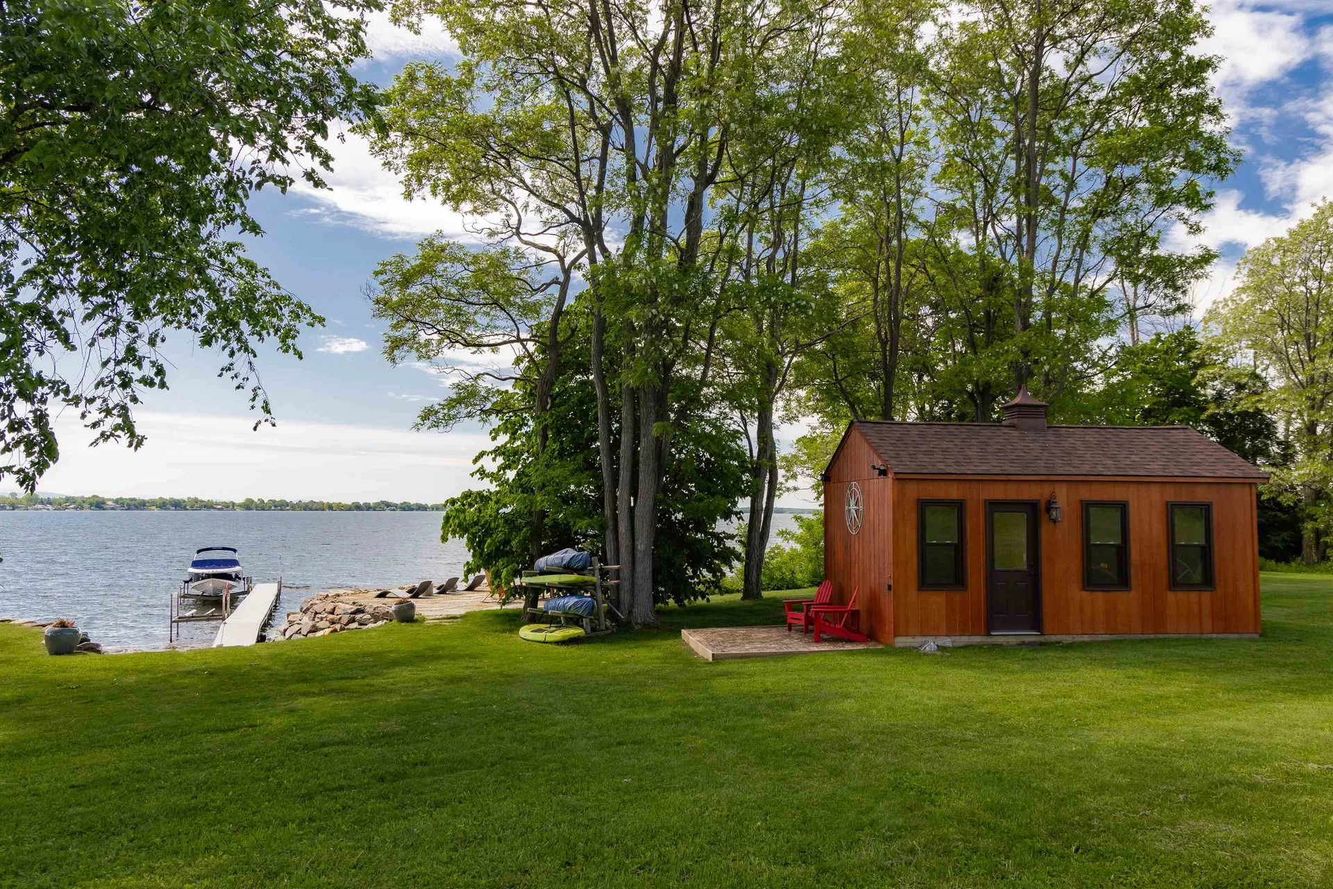 357 Mcgregor Point Alburgh VT 05440