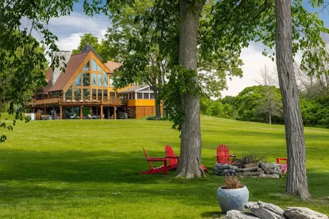 357 Mcgregor Point Alburgh VT 05440