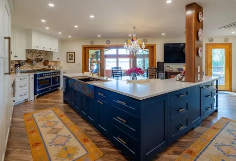 357 Mcgregor Point Alburgh VT 05440