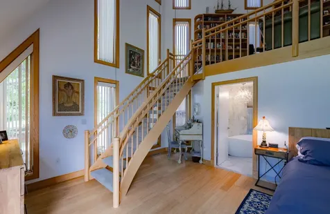 357 Mcgregor Point Alburgh VT 05440