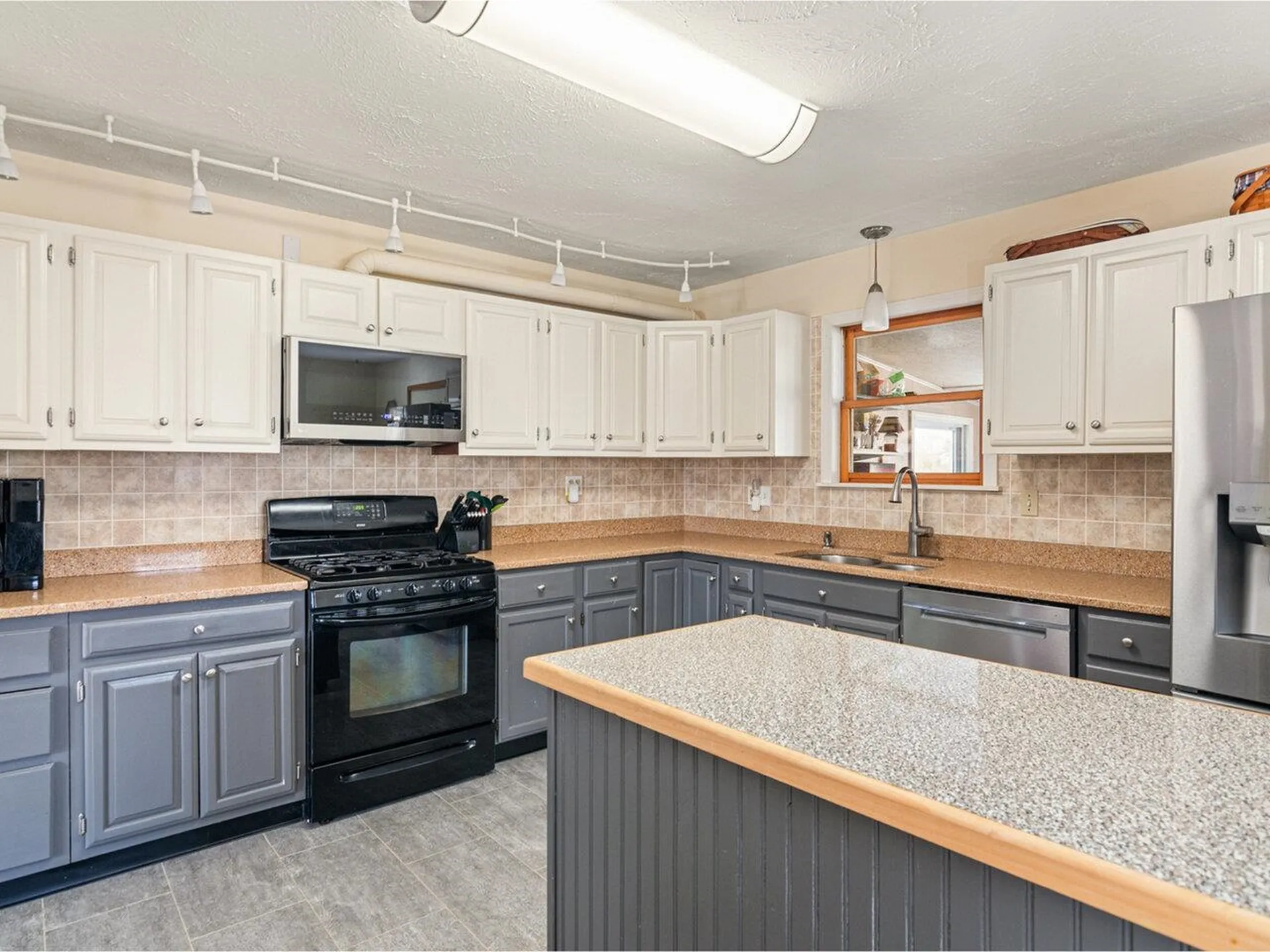 3 Adele Drive Vergennes VT 05491