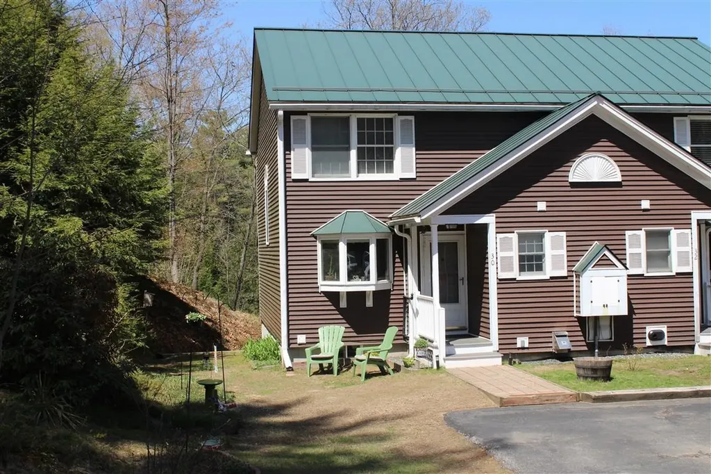 30 Kimball Place Claremont NH 03743