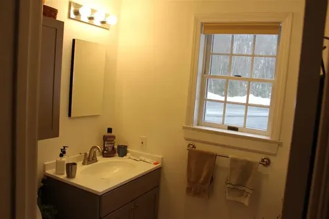30 Kimball Place Claremont NH 03743