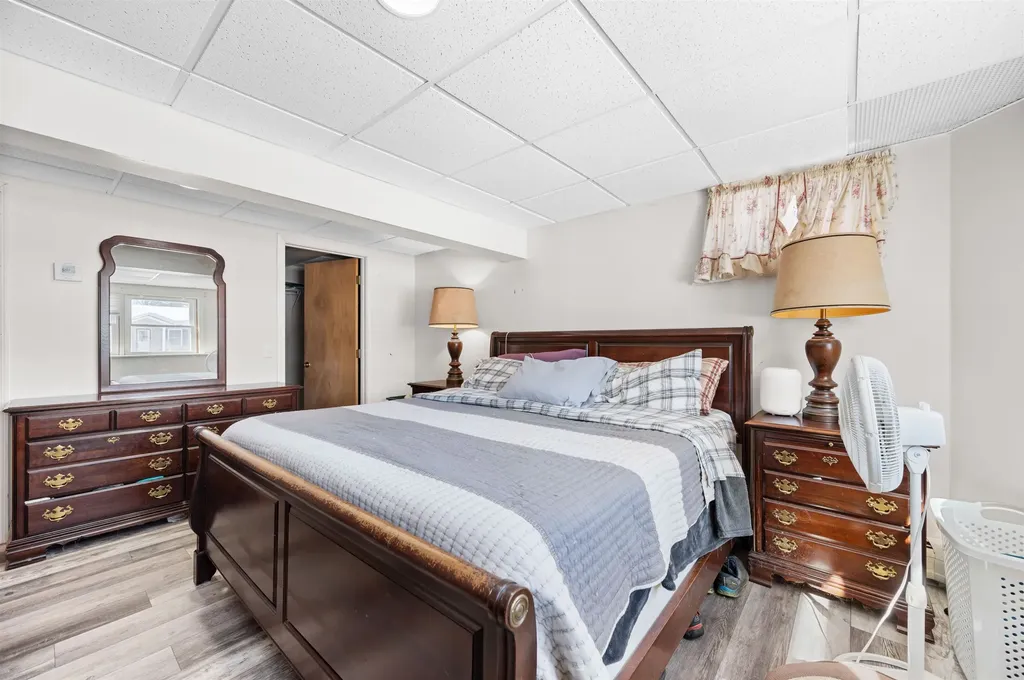 47 Palmisano Plaza Barre City VT 05641