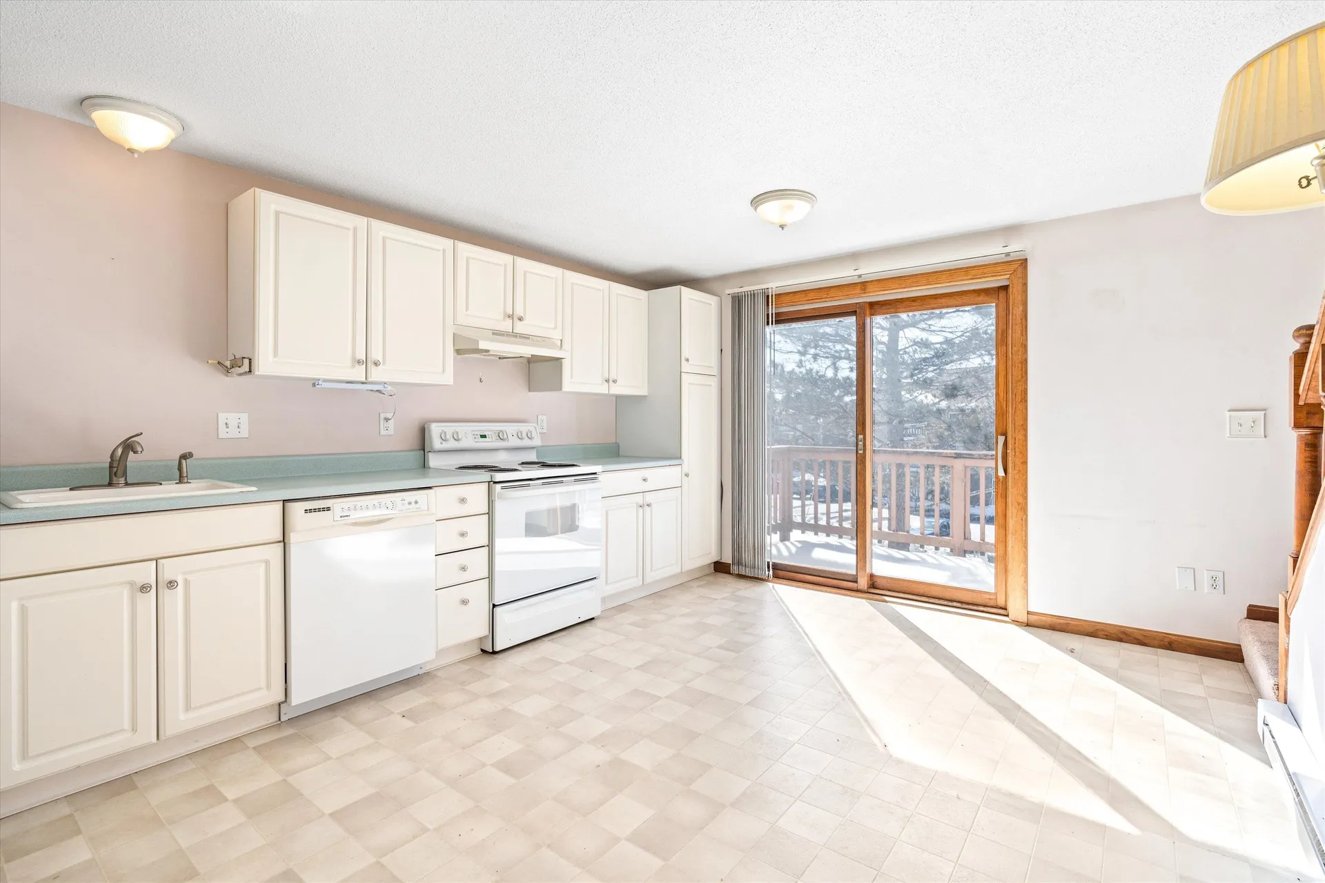 5 Picadilly Court Manchester NH 03104