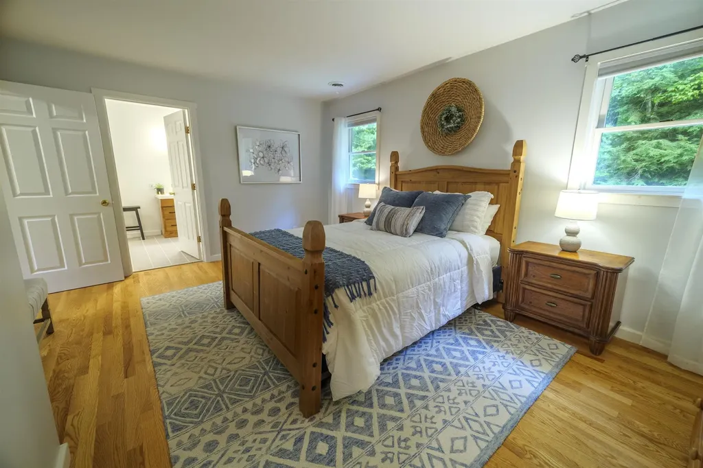 38 Yeaw Road Dover VT 05341