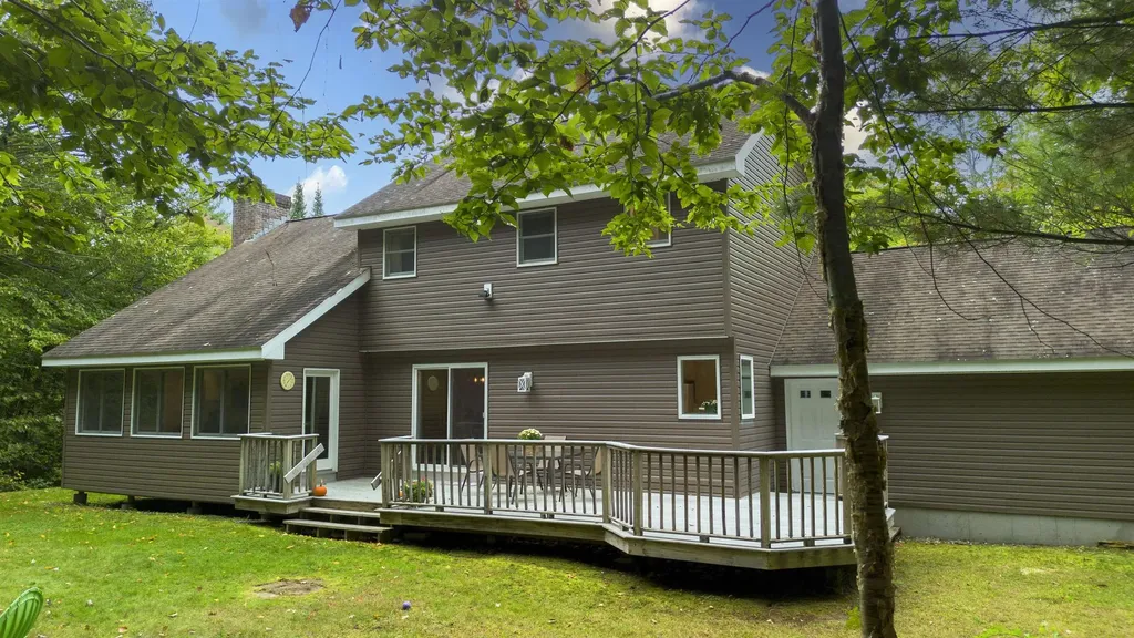 38 Yeaw Road Dover VT 05341