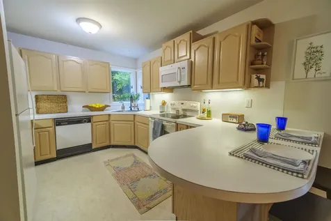 38 Yeaw Road Dover VT 05341