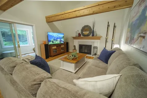 38 Yeaw Road Dover VT 05341