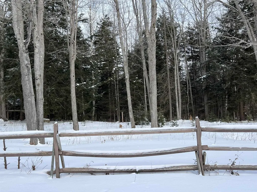 5 Valley Road Gorham NH 03581
