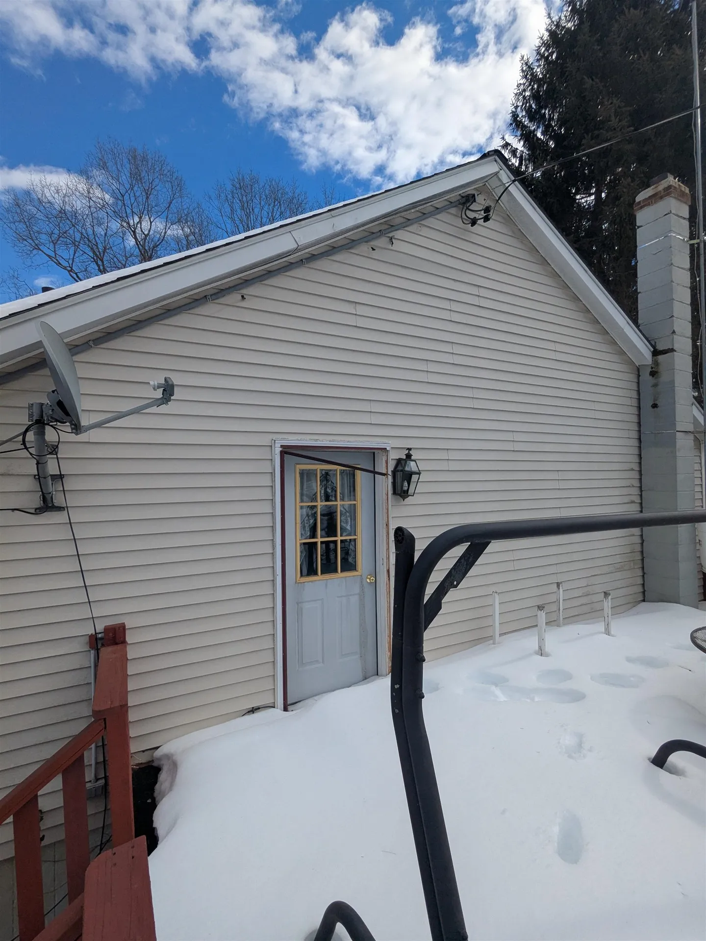 56 Back River Road Dover NH 03820