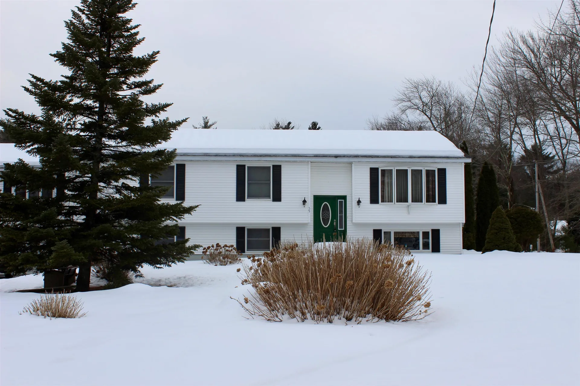 52 Ledge Road Seabrook NH 03874