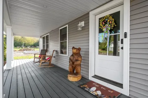 21 Melina's Way Thornton NH 03285