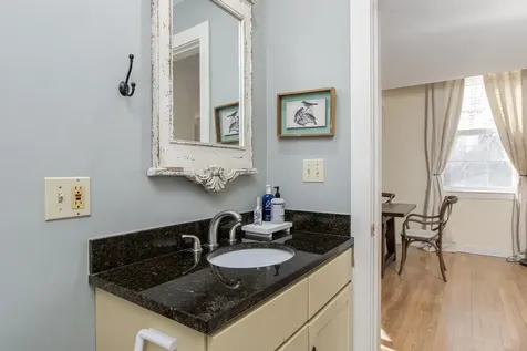 196 Water Street Exeter NH 03833