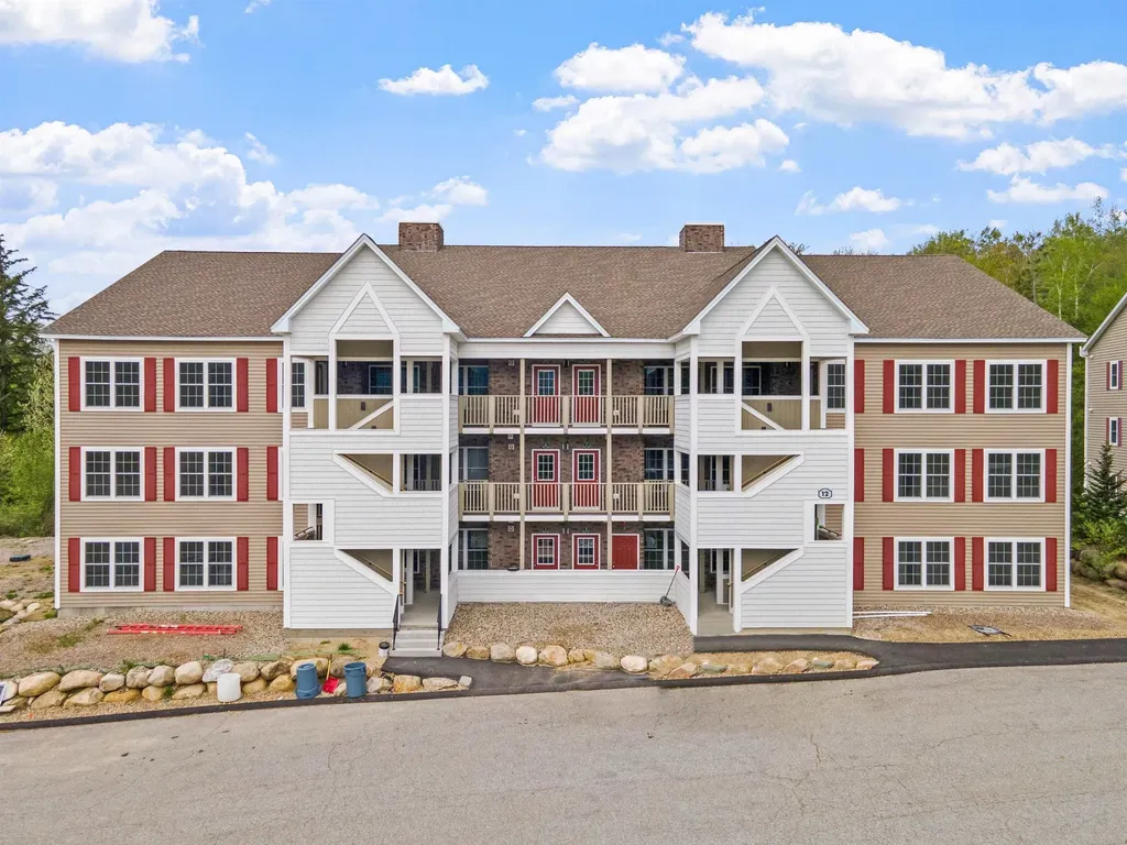 20 Twin Tip Terrace Lincoln NH 03251