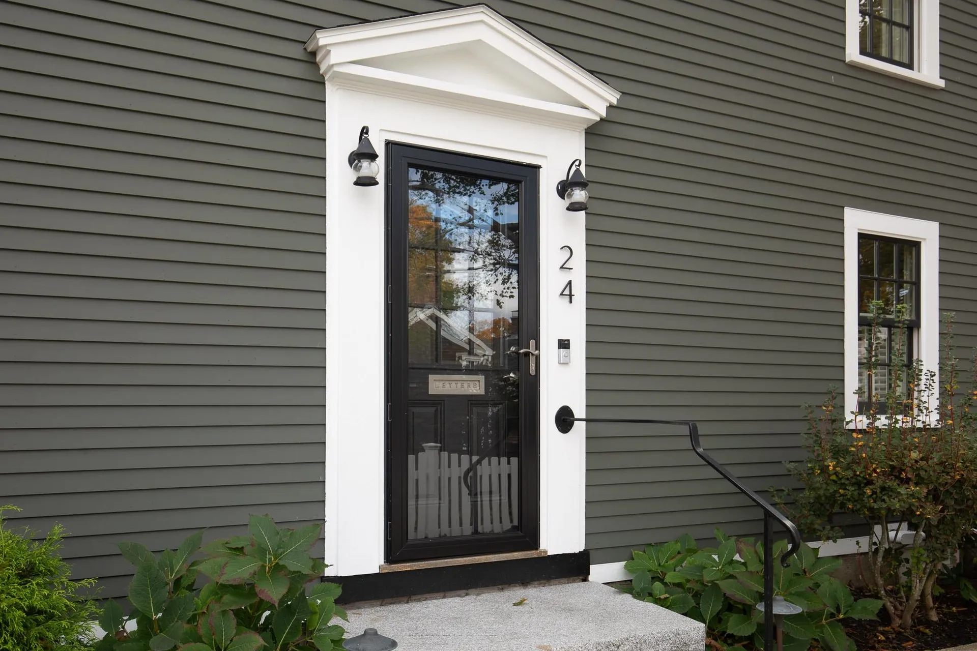 24 Holmes Court Portsmouth NH 03801