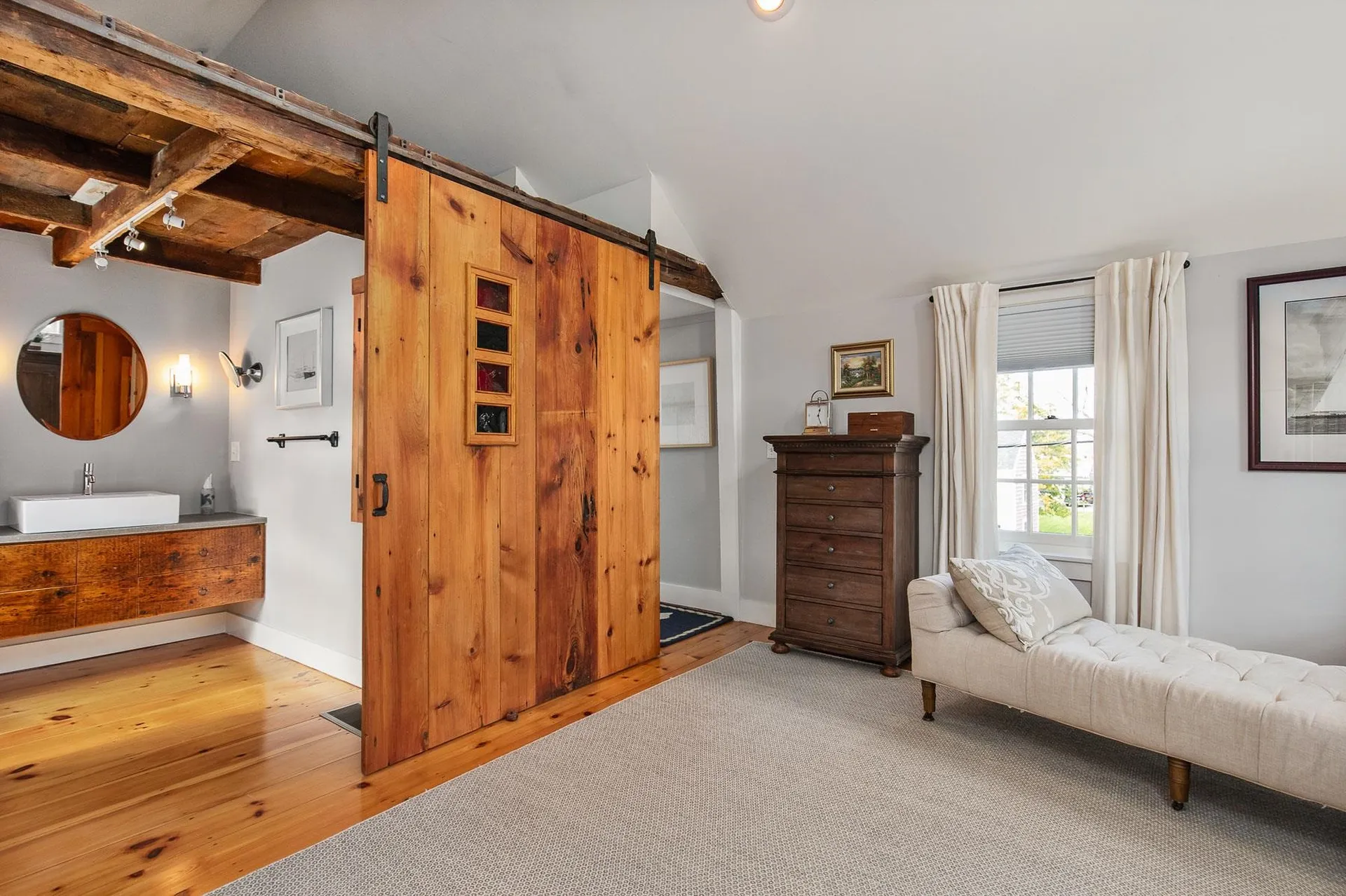 24 Holmes Court Portsmouth NH 03801