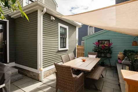 24 Holmes Court Portsmouth NH 03801