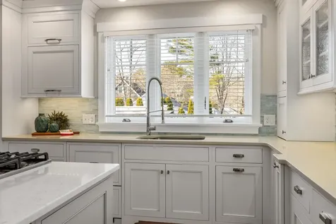 34 Appledore Avenue Rye NH 03870