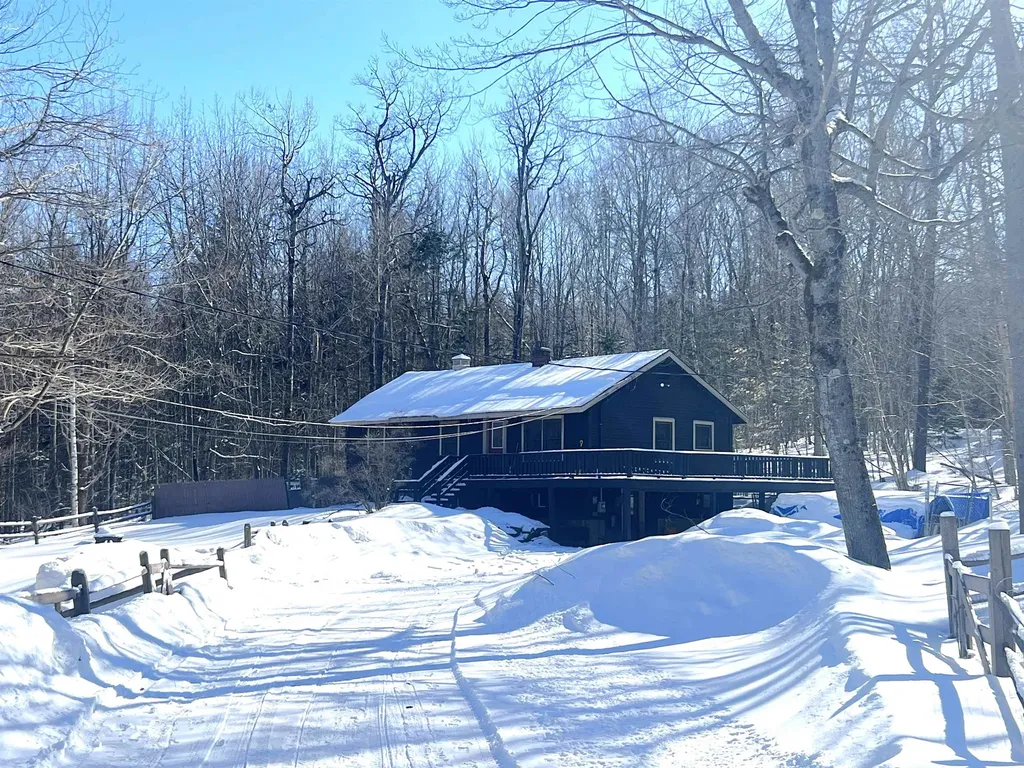 10 Valley Road Gorham NH 03581