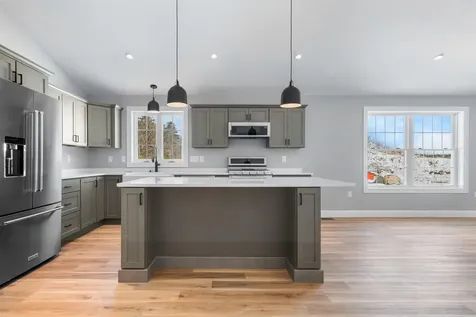 43 Skyview Lane Laconia NH 03246